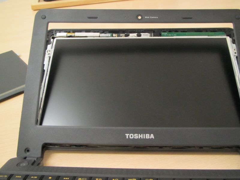 Bezel on the Toshiba AC100 opened up